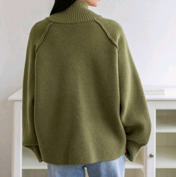 Zippered Standing Collar Cardigan - Picture 5 of 5